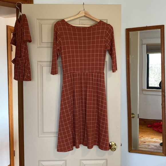 Little and Lively dress XS bamboo dress - Picture 4 of 5